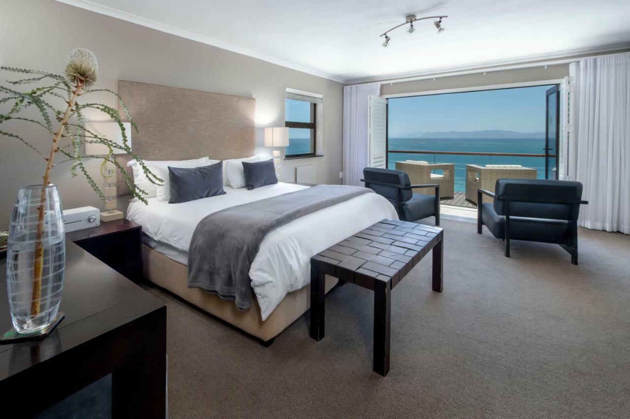 Superior Zimmer mit Kingsize-Bett oder 2 Einzelbetten mit Meerblick