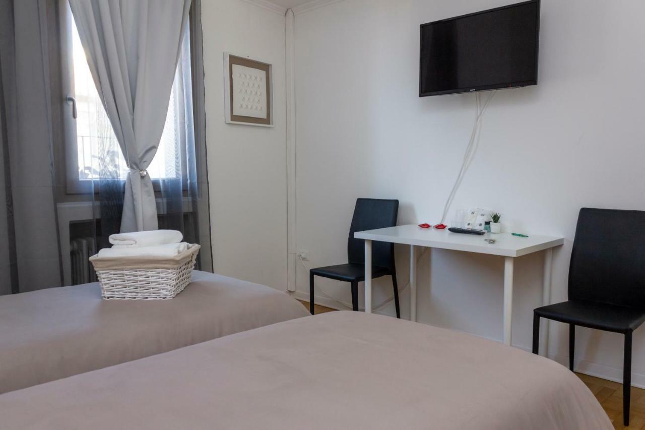 Double or Twin Room with Private External Bathroom