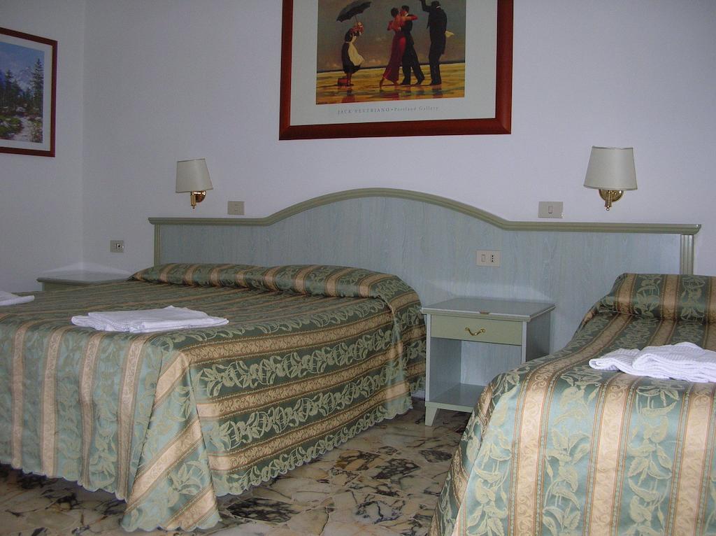 Habitación Cuádruple con baño privado