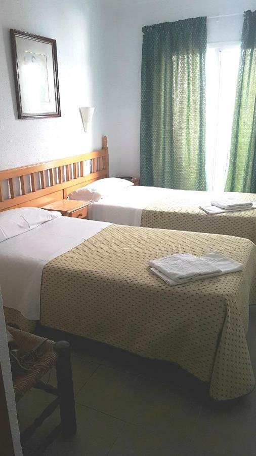 Interior twin room