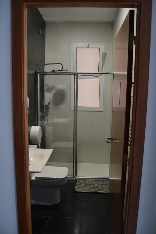 Single Room with Shared Bathroom