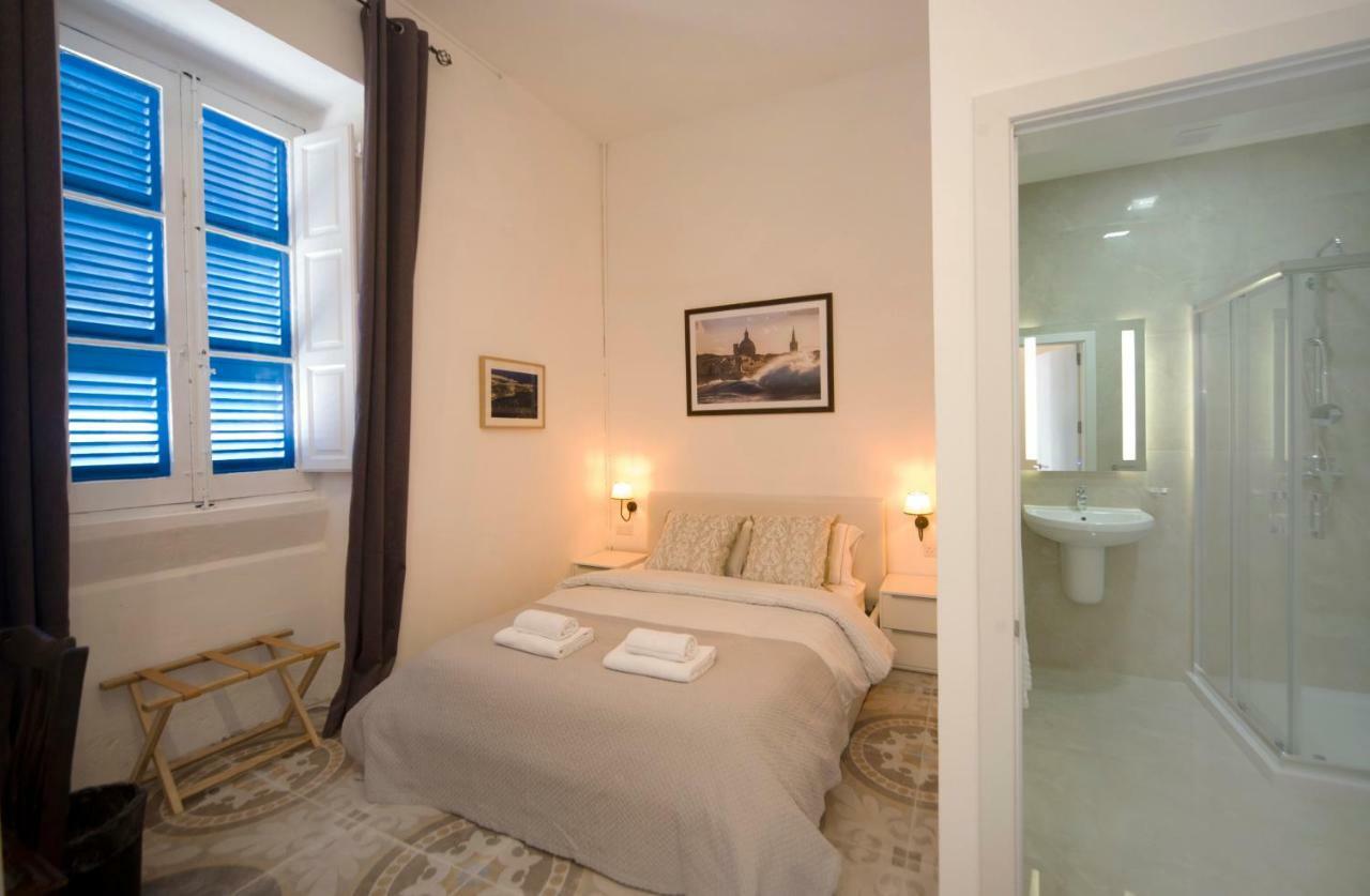 Habitación Doble con baño privado