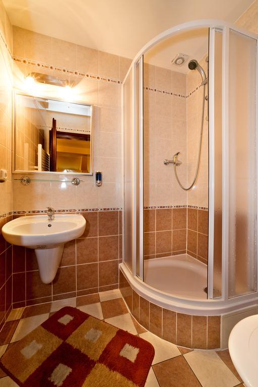 Standard Dreibettzimmer