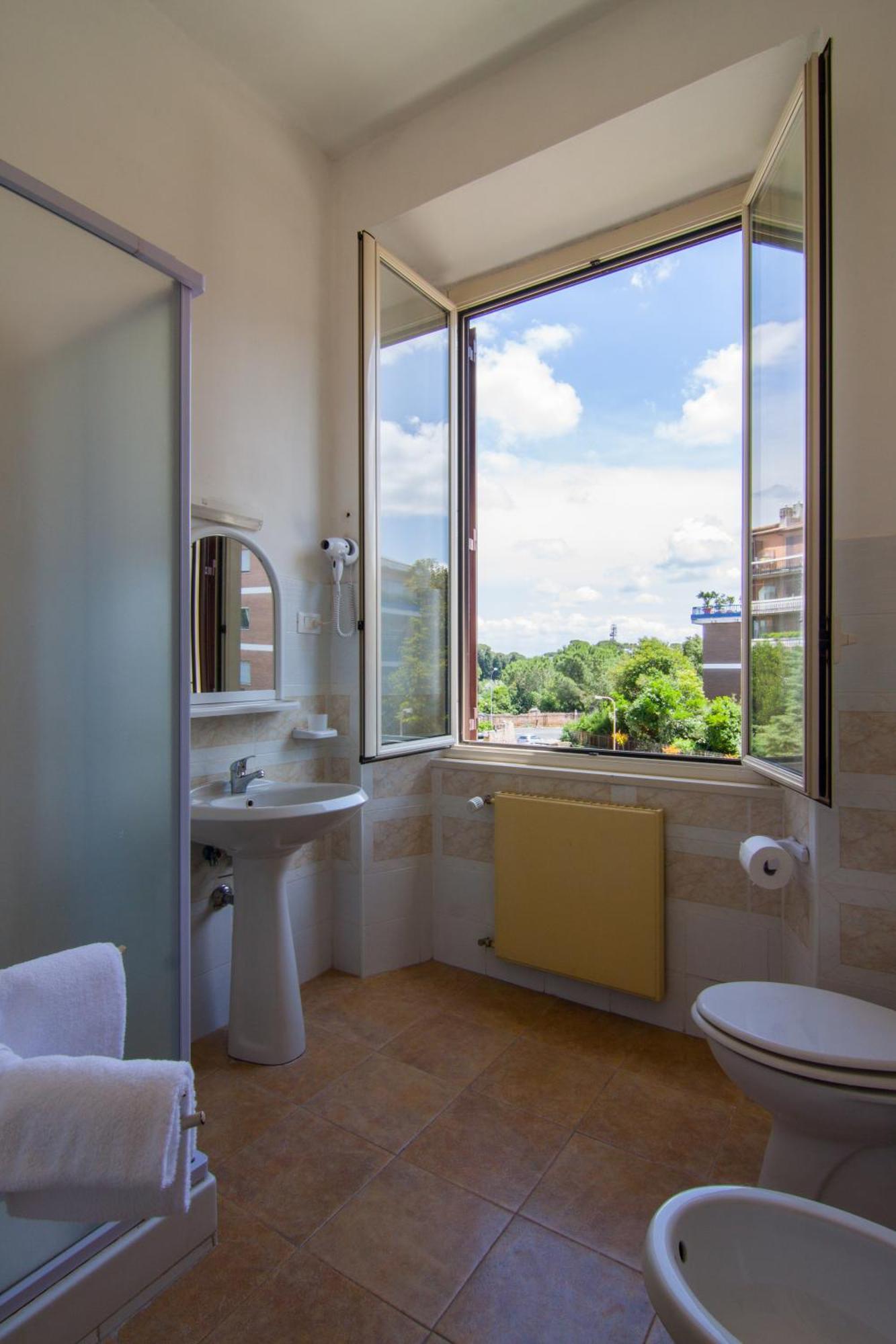 Economy Twin Room
