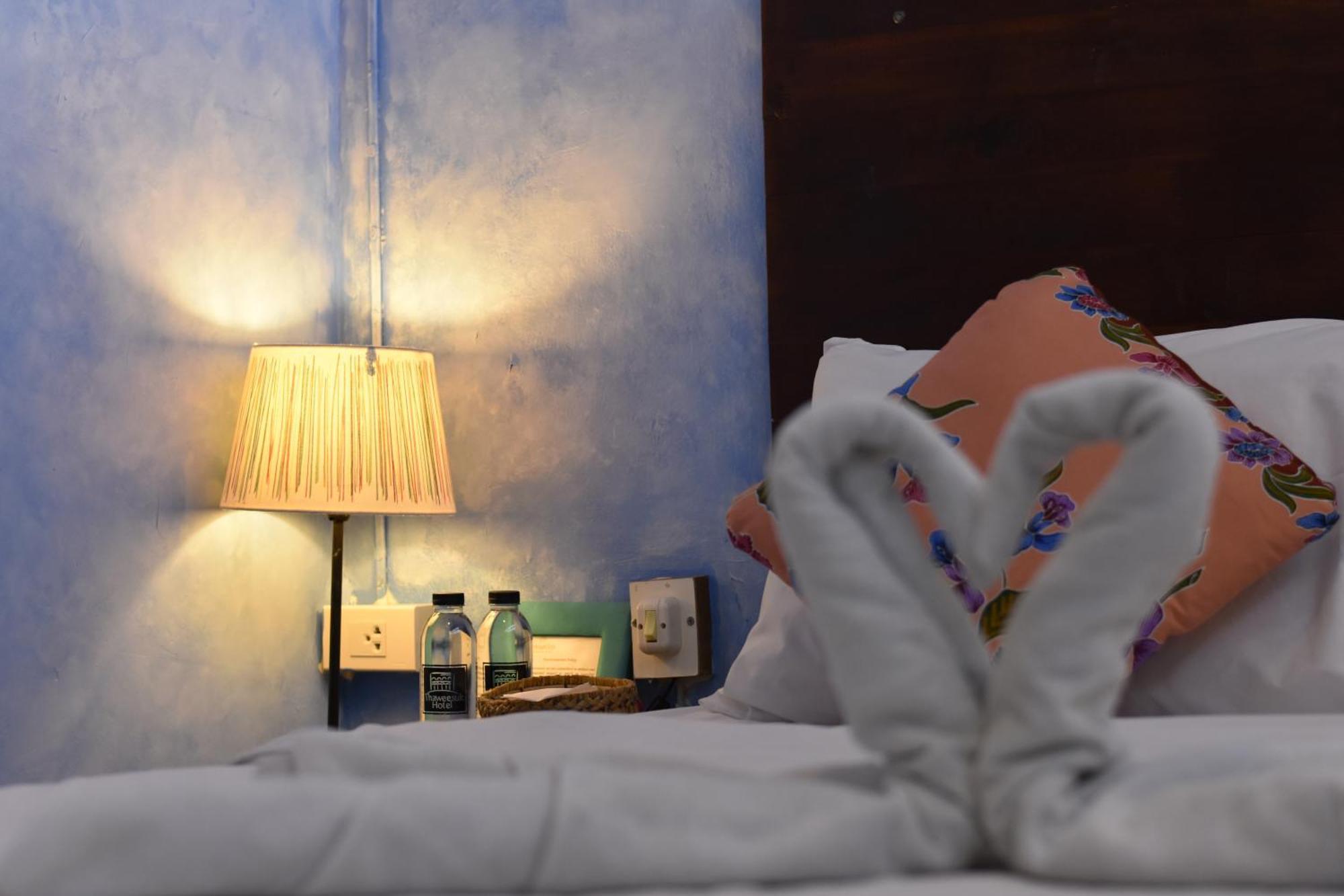 Standard Double Room,822176630:JPEG