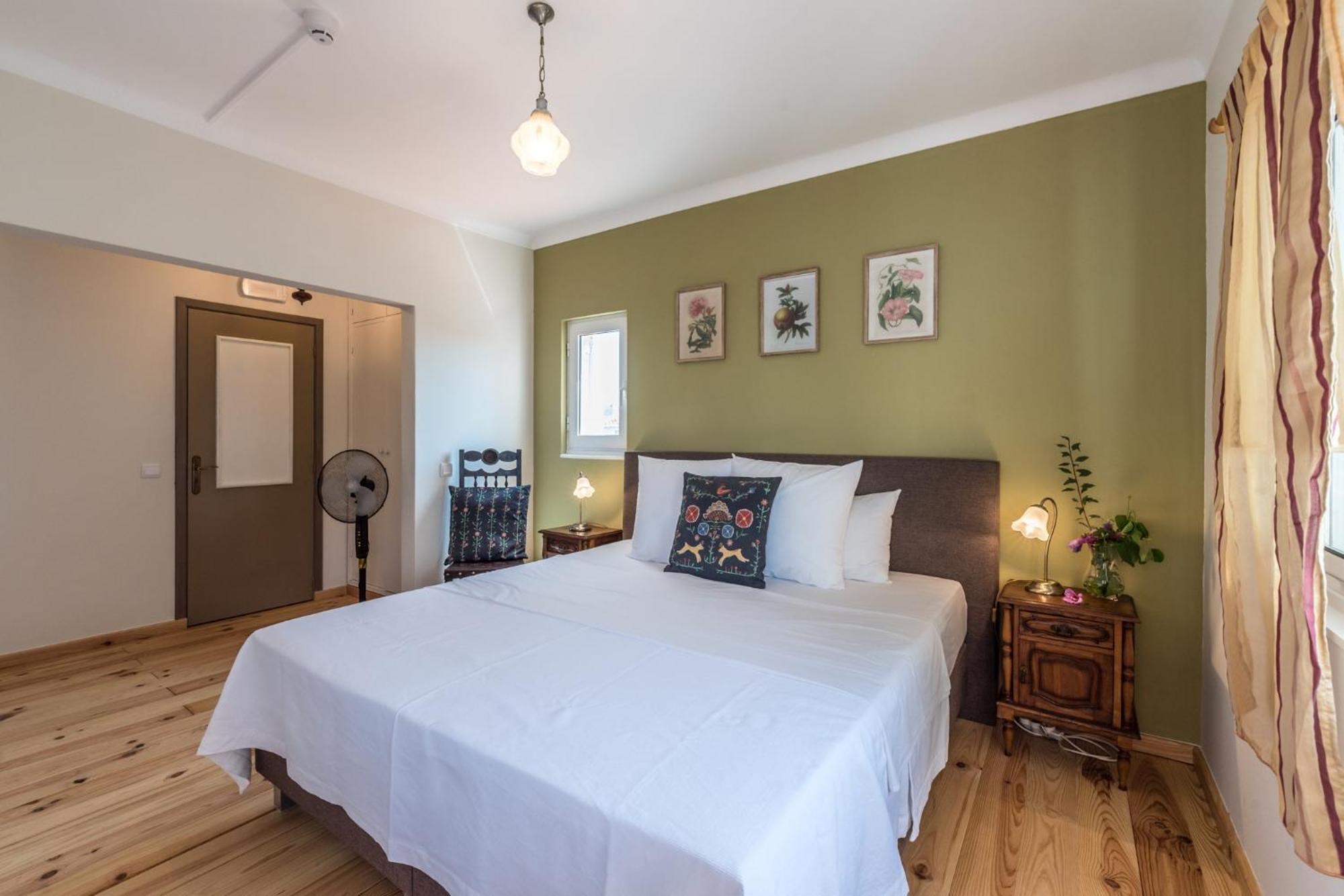 Habitación Triple con balcón