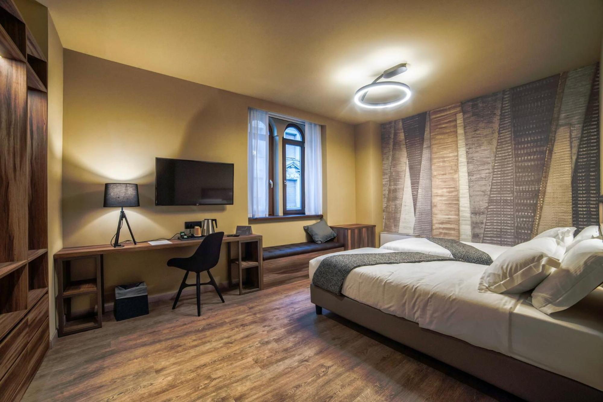 Double or Twin Room with Private Bathroom