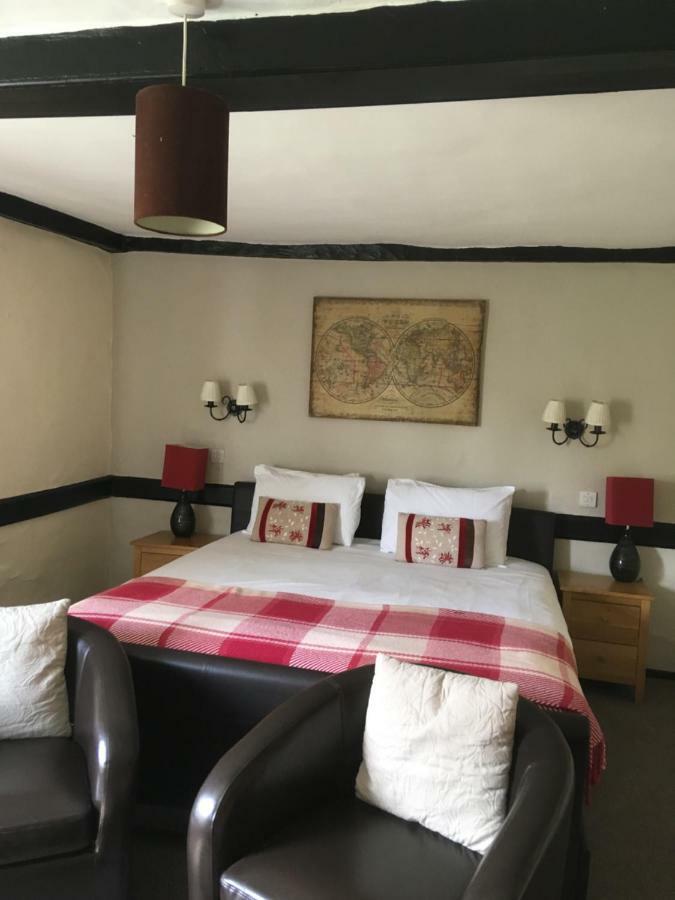 Standard King Room