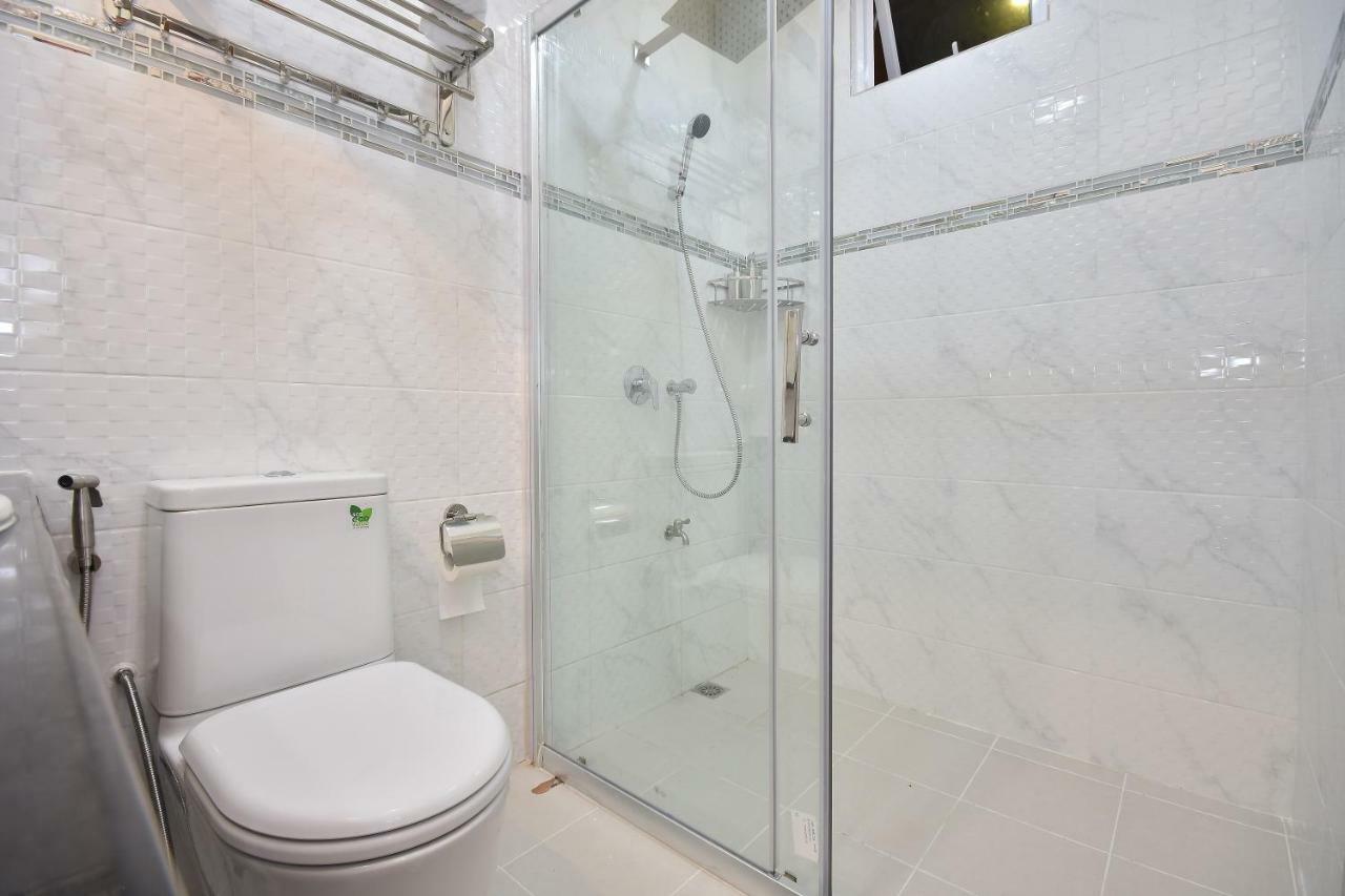 Familienzimmer mit Blick auf die Insel