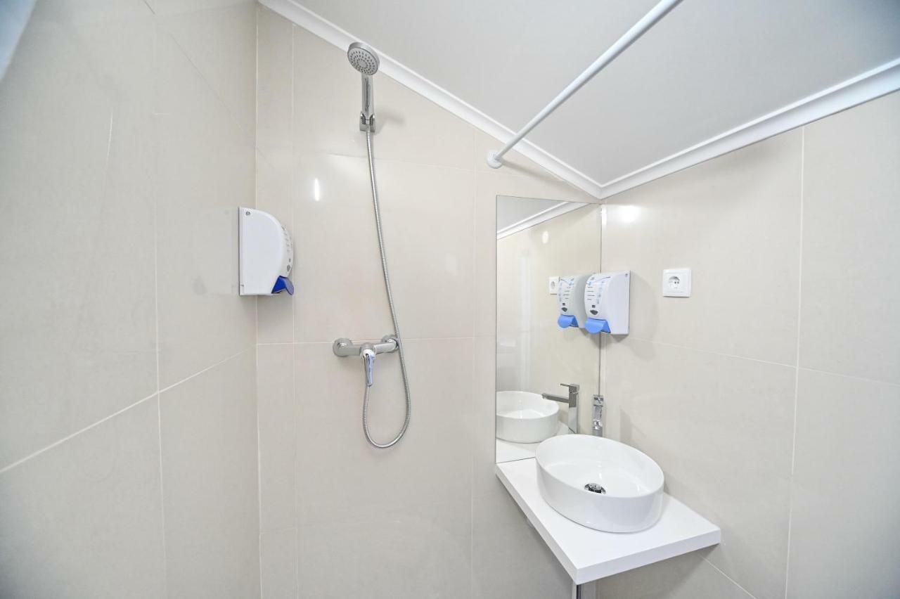 Studio Apartment - Second Floor