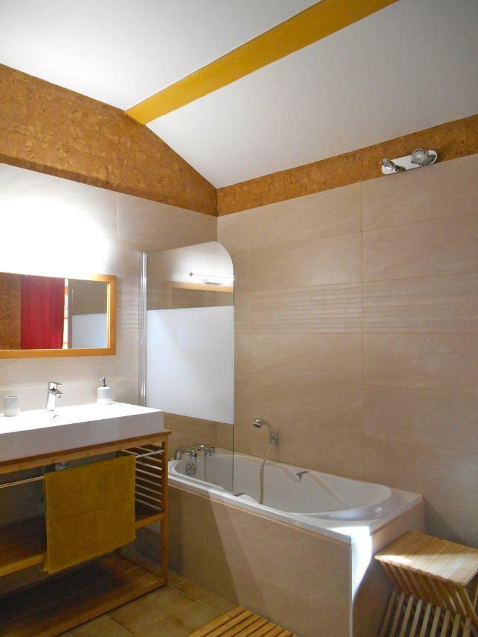 Chambre Double - Vue sur Montagne