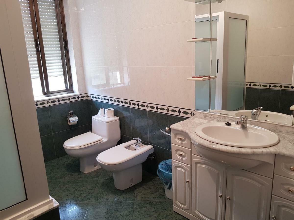 Habitación Estándar con baño compartido - 2 camas