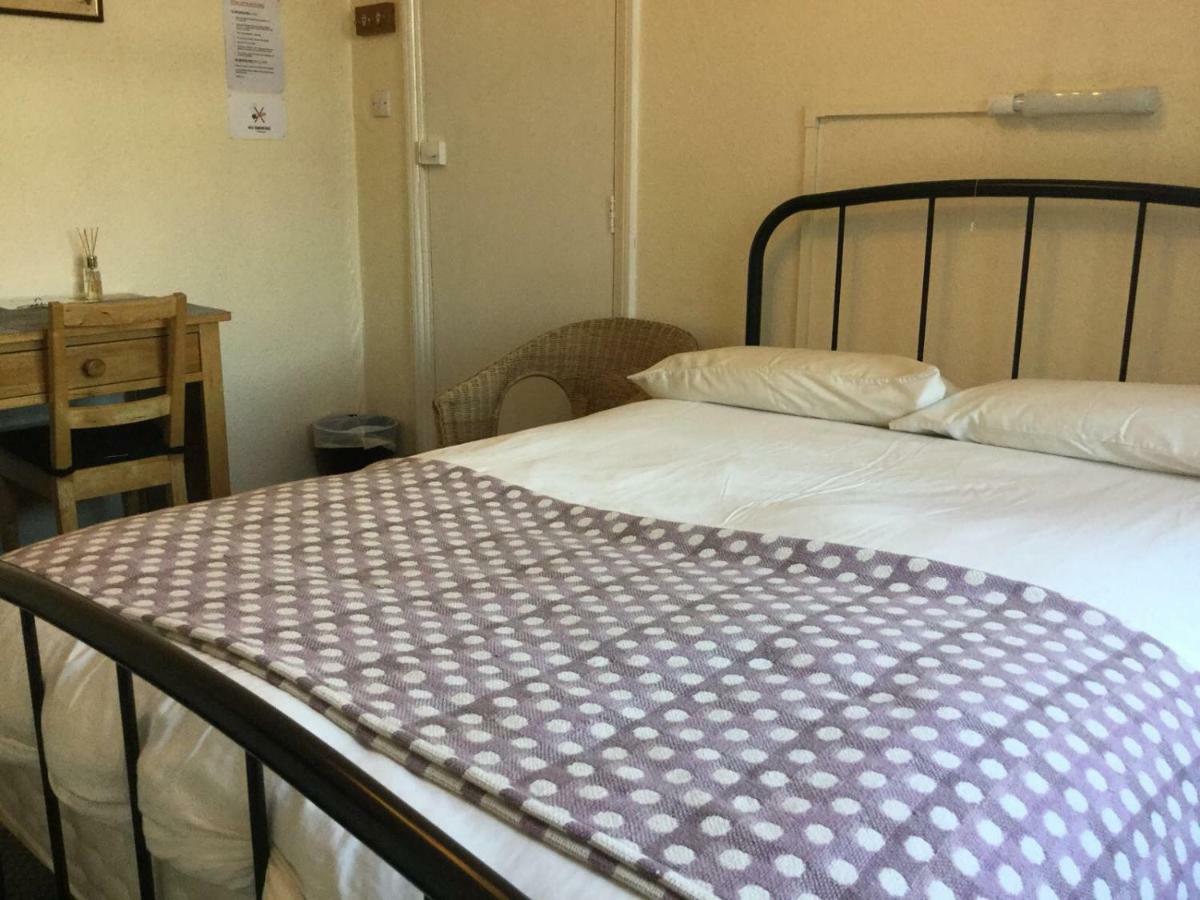 Double Room,858040211:JPEG