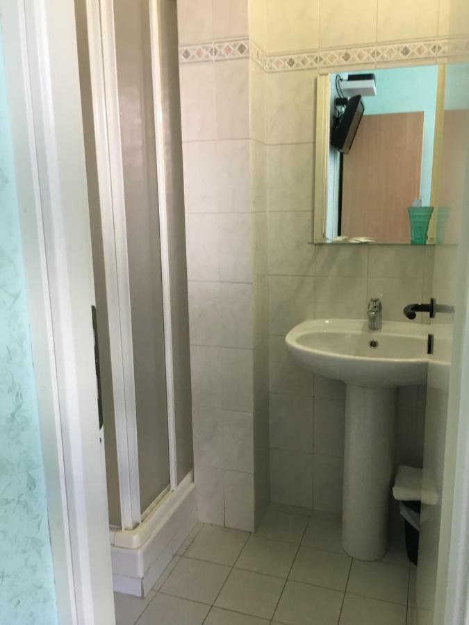 Double Room with Balcony and Sea View,860129504:JPEG
