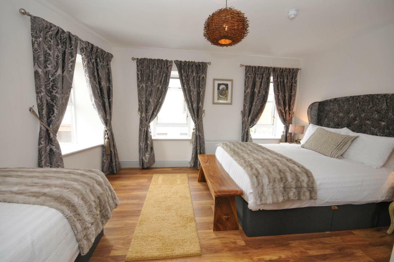 Deluxe Triple Room,860348690:JPEG