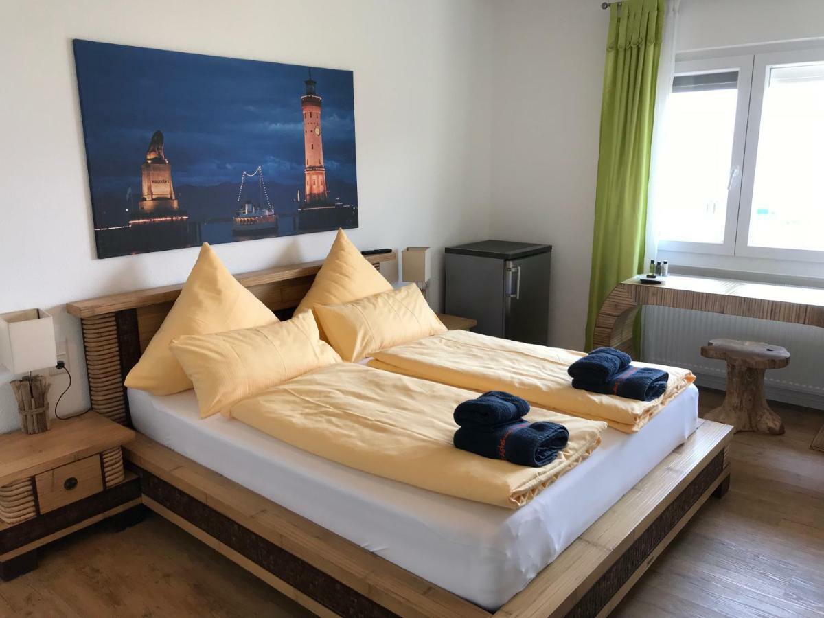 Doppelzimmer mit Seeblick