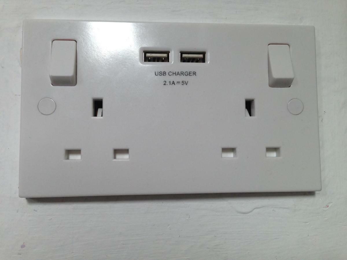 Luxury Triple Room,870960602:JPEG