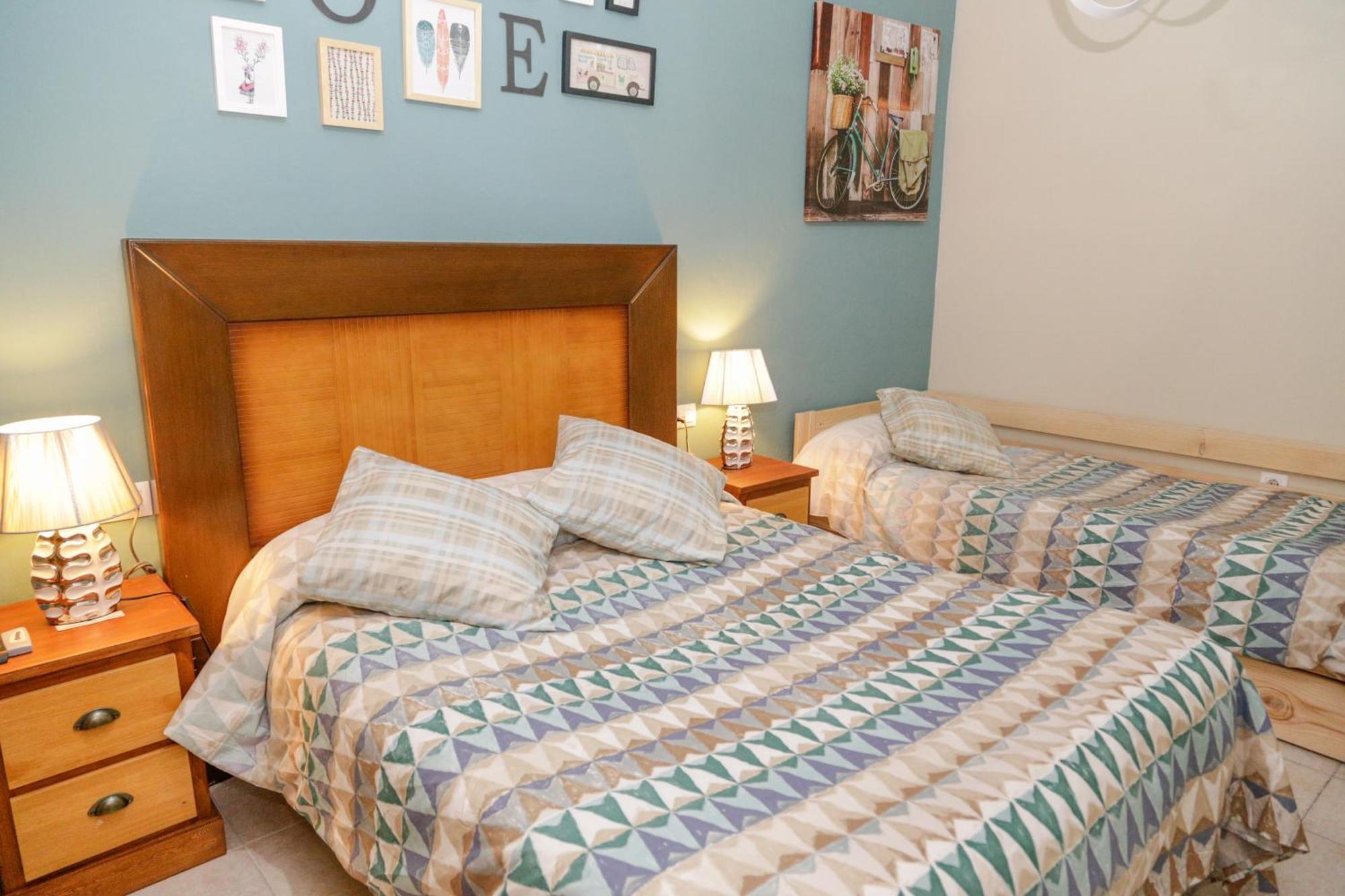 Triple Room with Private Bathroom