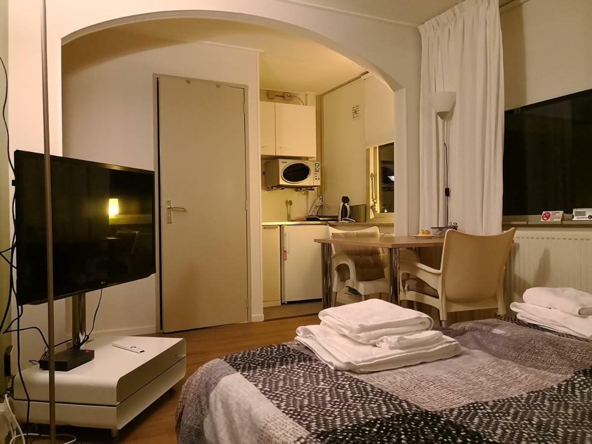 Tweepersoonskamer met 1 of 2 Bedden en Eigen Badkamer