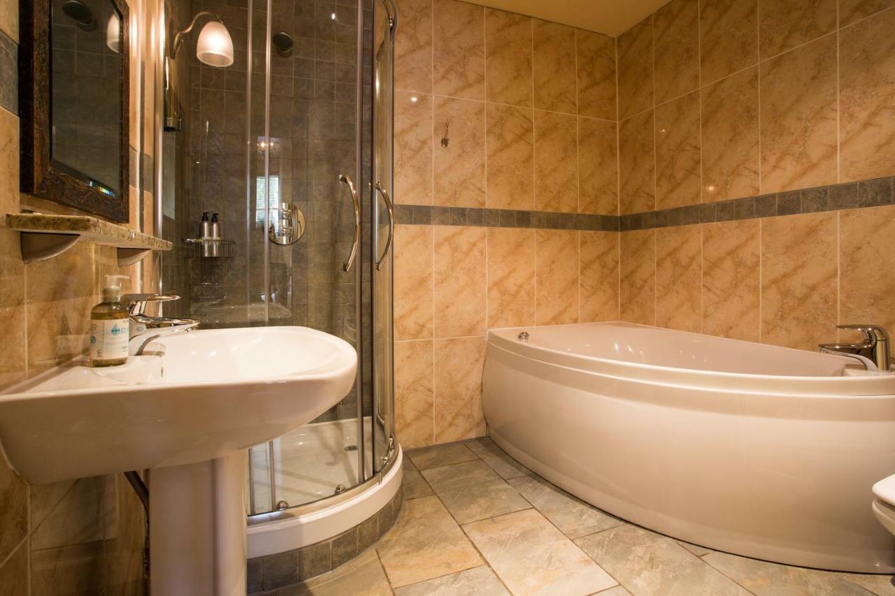 Executive Double or Twin Room,894044143:JPEG