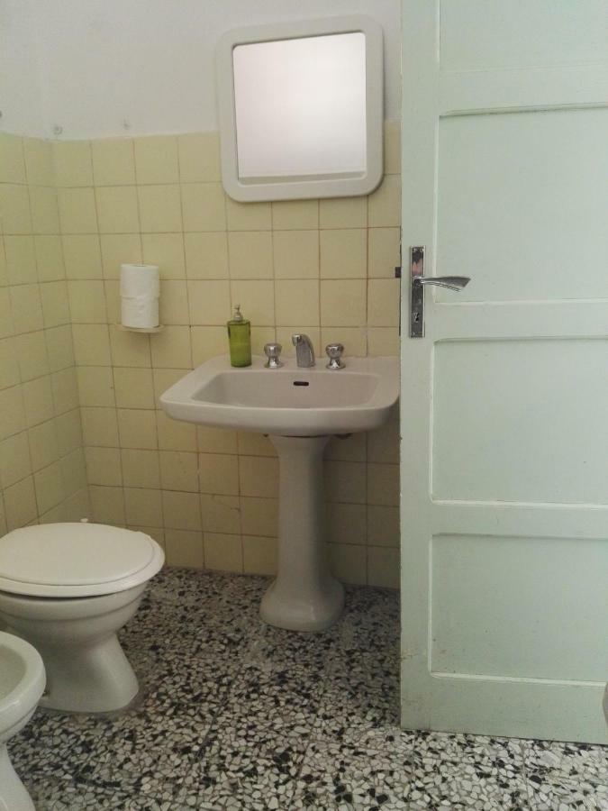 Inter-Connecting Room