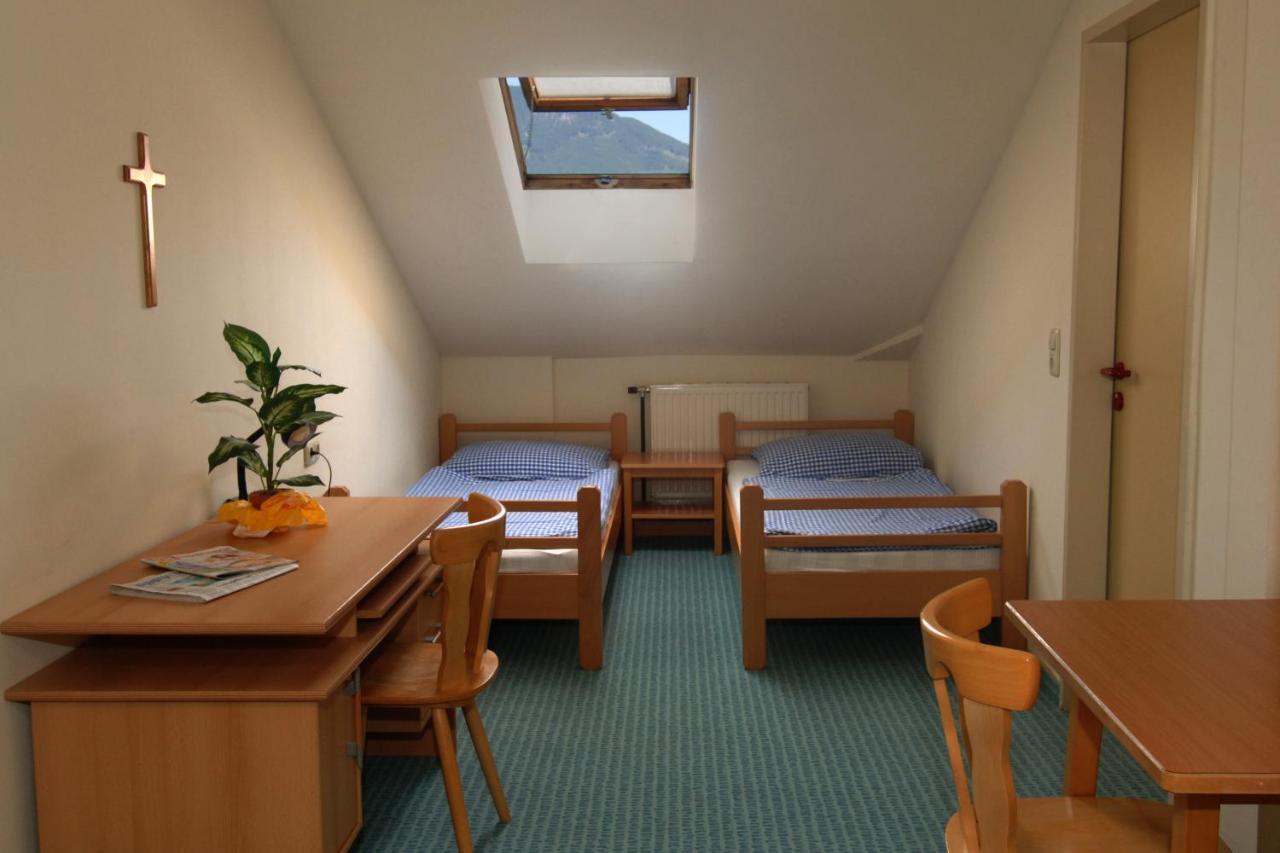 Zweibettzimmer