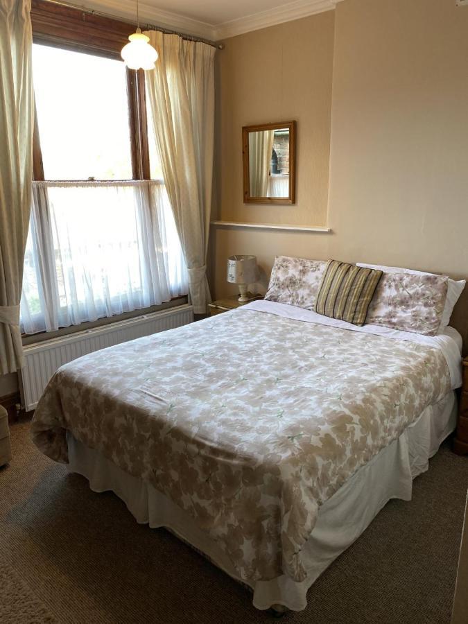 Family Room,925873405:JPEG