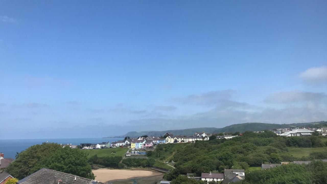 Double or Twin Room with Sea View