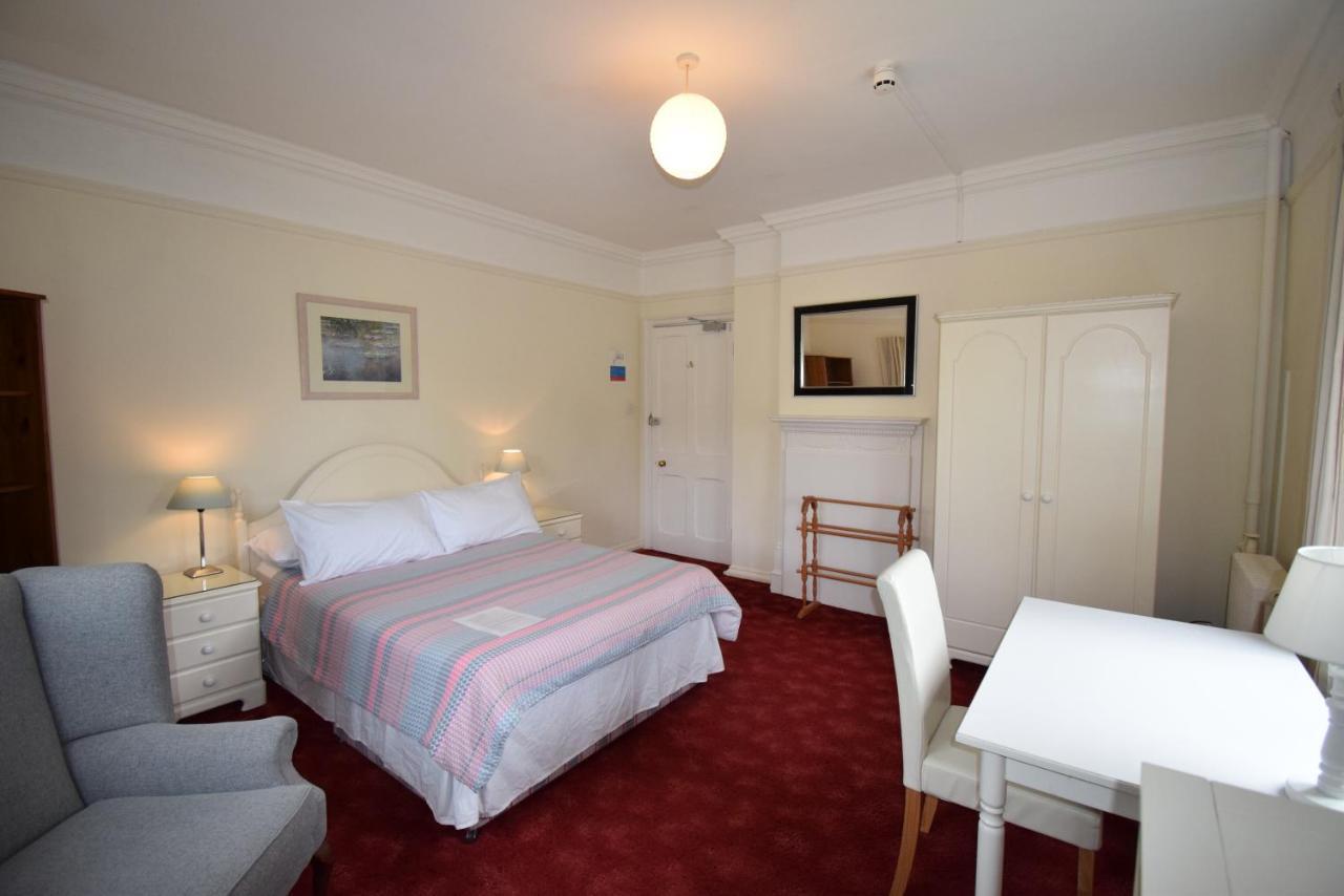 Double Room with Shared Bathroom