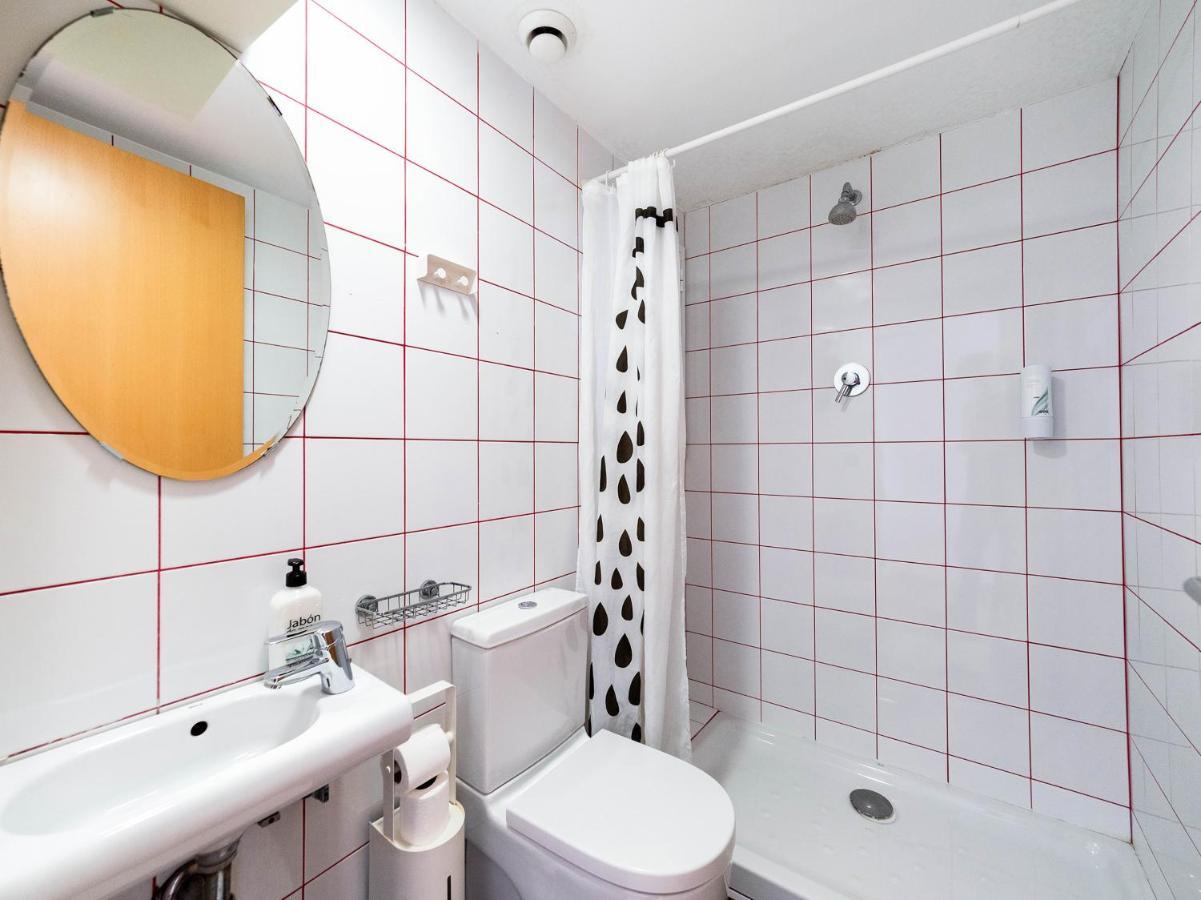 Triple Room,945405205:JPEG