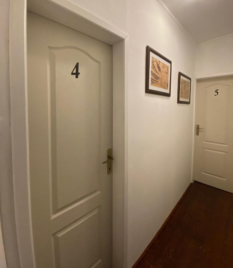 Standard Twin Room,974672329:JPEG