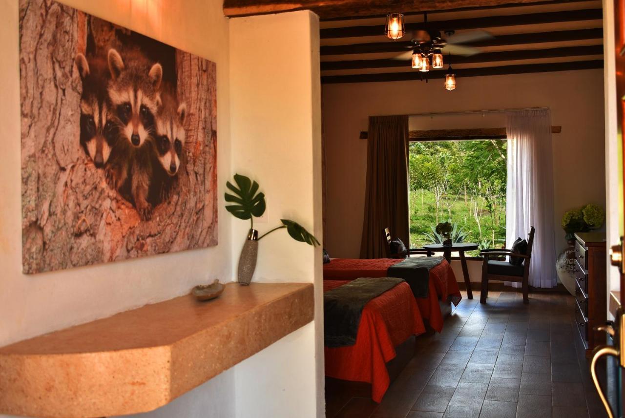 Habitación Doble con vistas al jardín