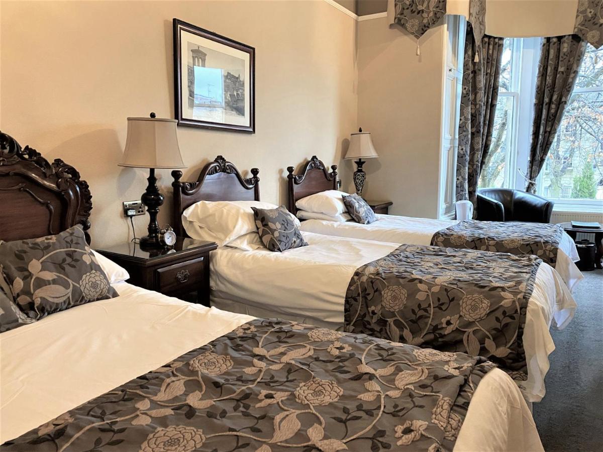 Deluxe Quadruple Room,1128461829:JPEG