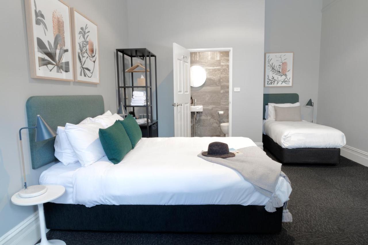 Family Room with Private Bathroom,979836214:JPEG