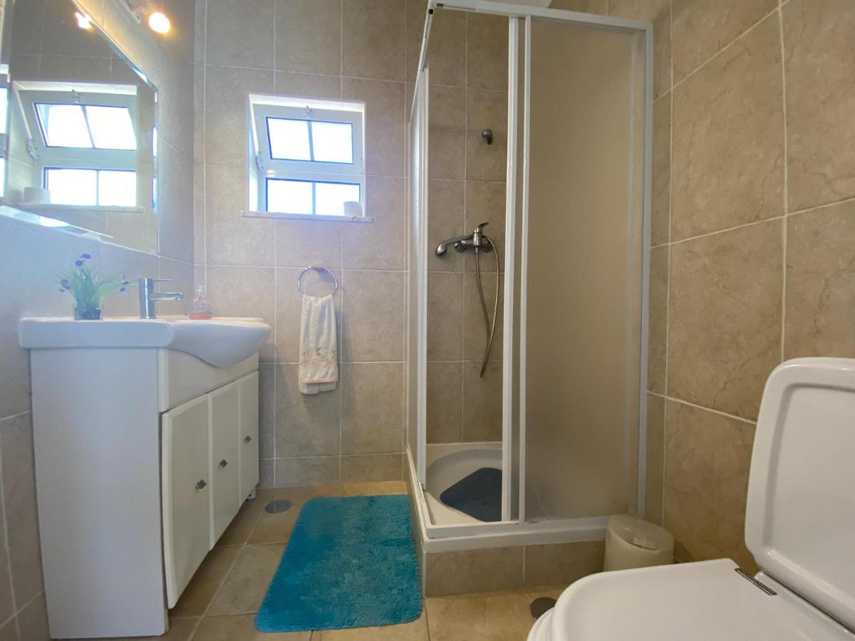 Habitación Doble con baño privado