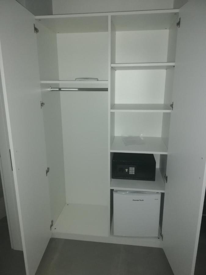 King Room,996400144:JPEG