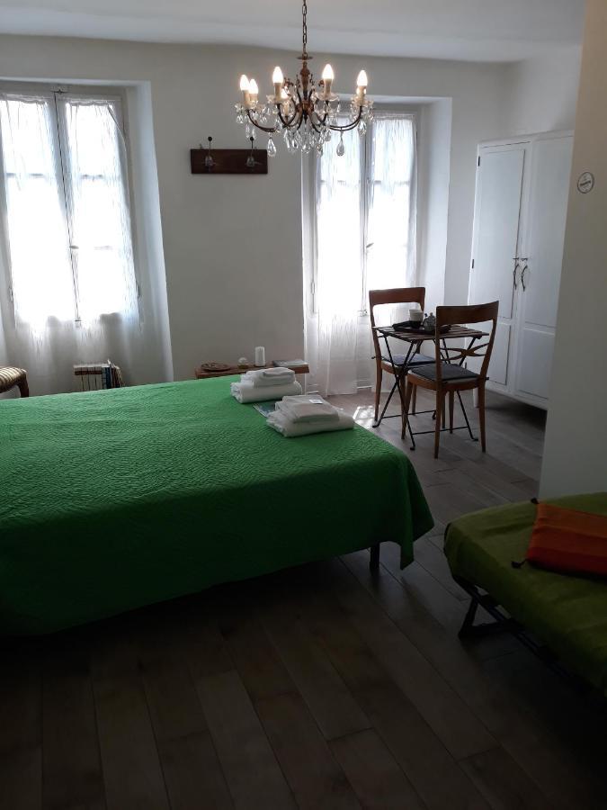 Double or Twin Room with Private Bathroom