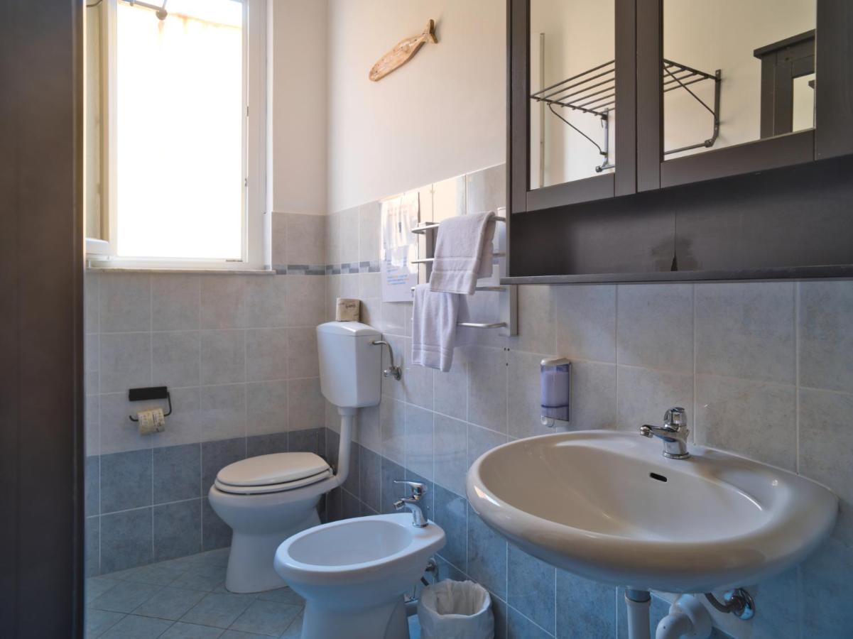 Double Room,999736611:JPEG