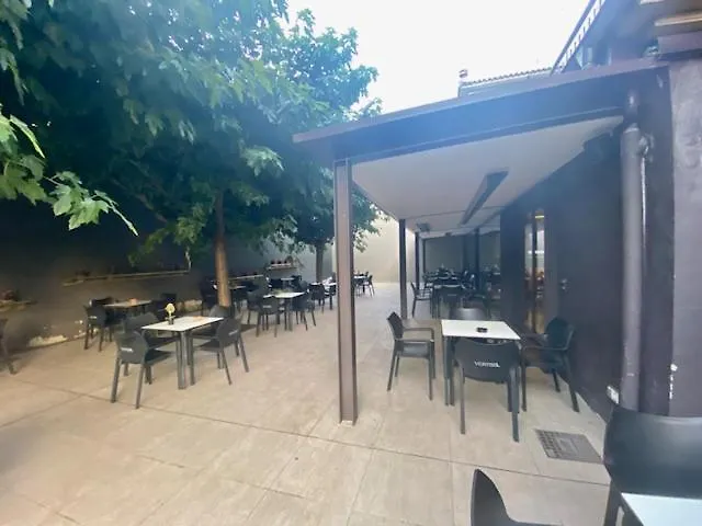 Hostal Vertisol-1