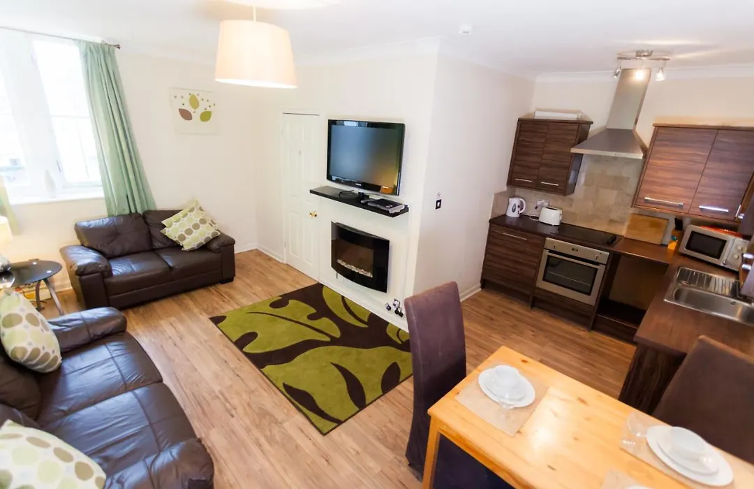 Albion Guest House & Apartments-1