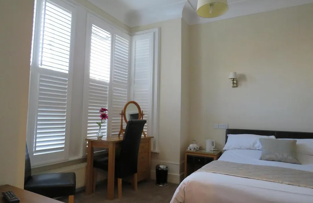 Marple Cottage Guest House-1