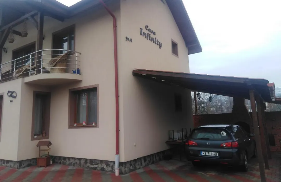 Casa Infinity-1