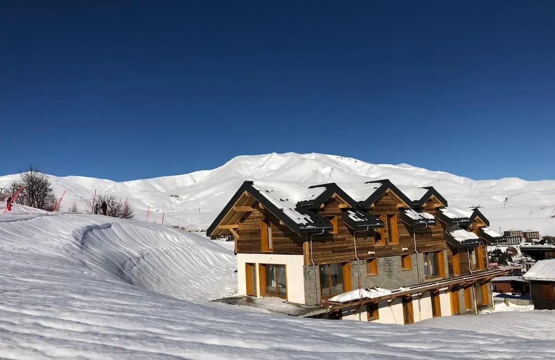 Ski Lodge-1