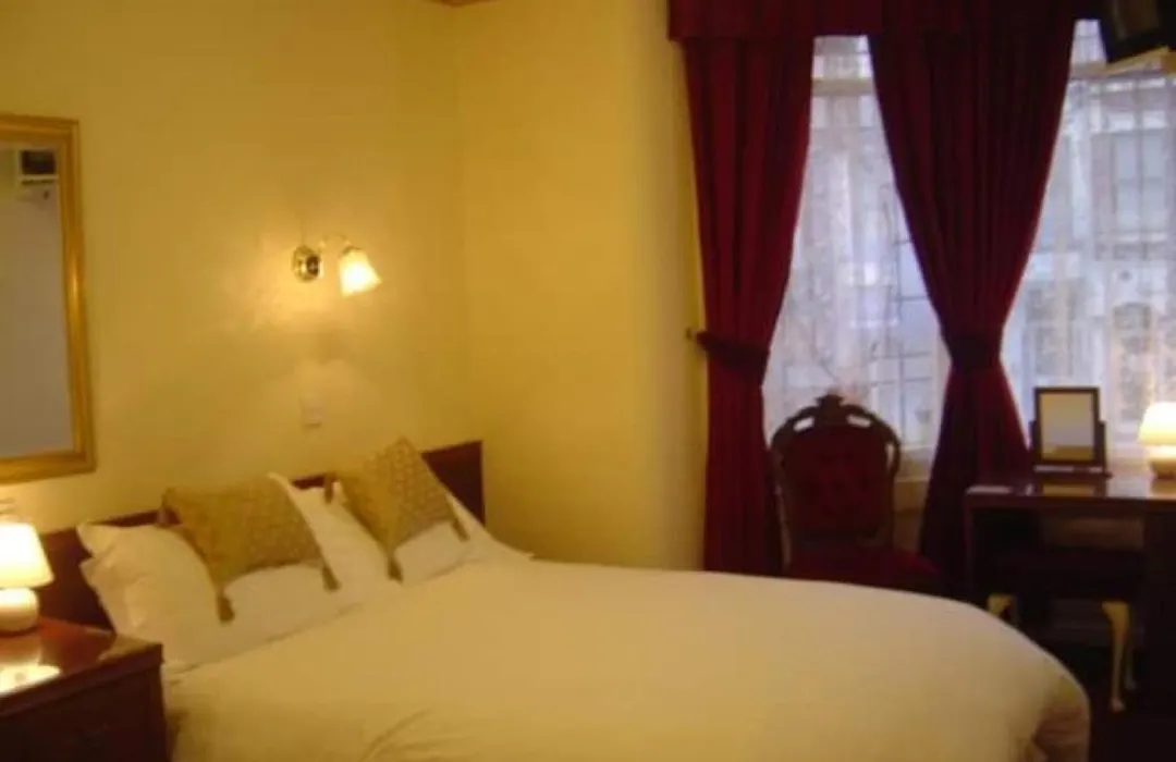 Gleneagles - Albert Road-1