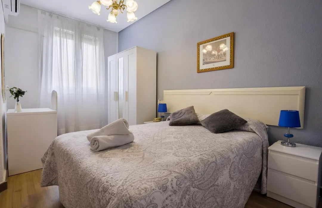 Hostal Valencia Madrid-1