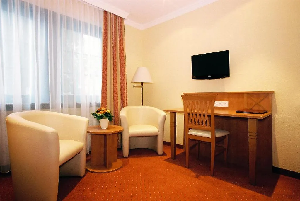Hotel Garni Schick-1
