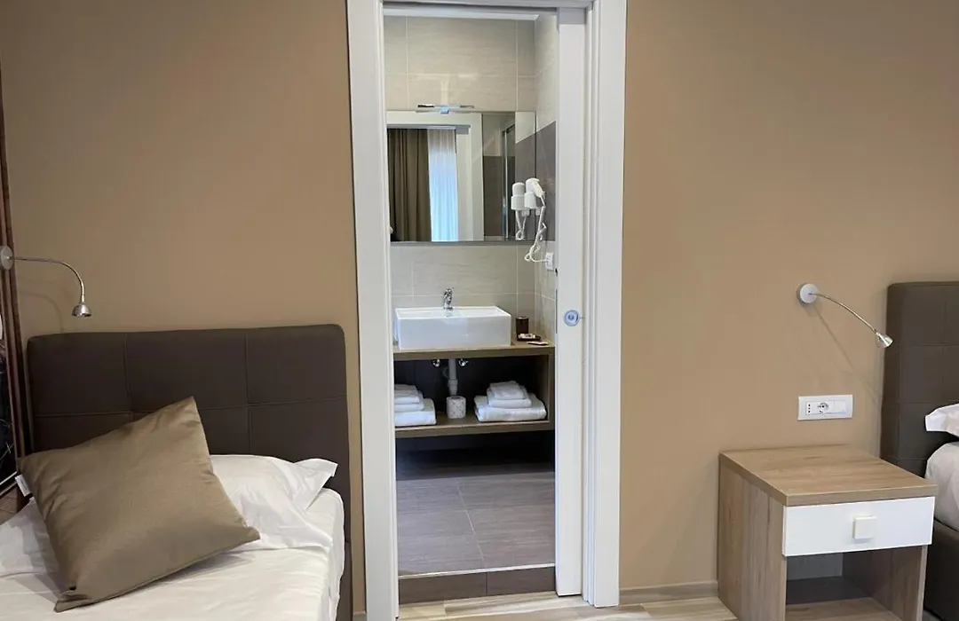 Martini Suite-1