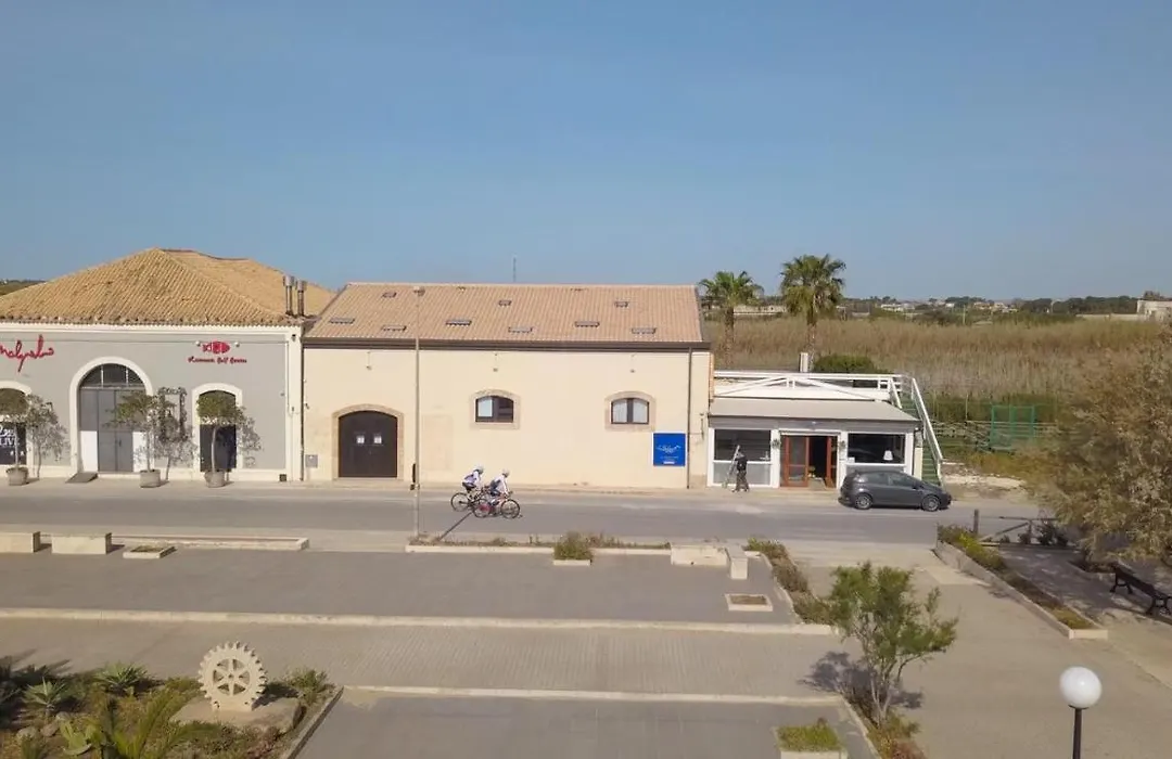 Le Saline Rooms Marzamemi-1