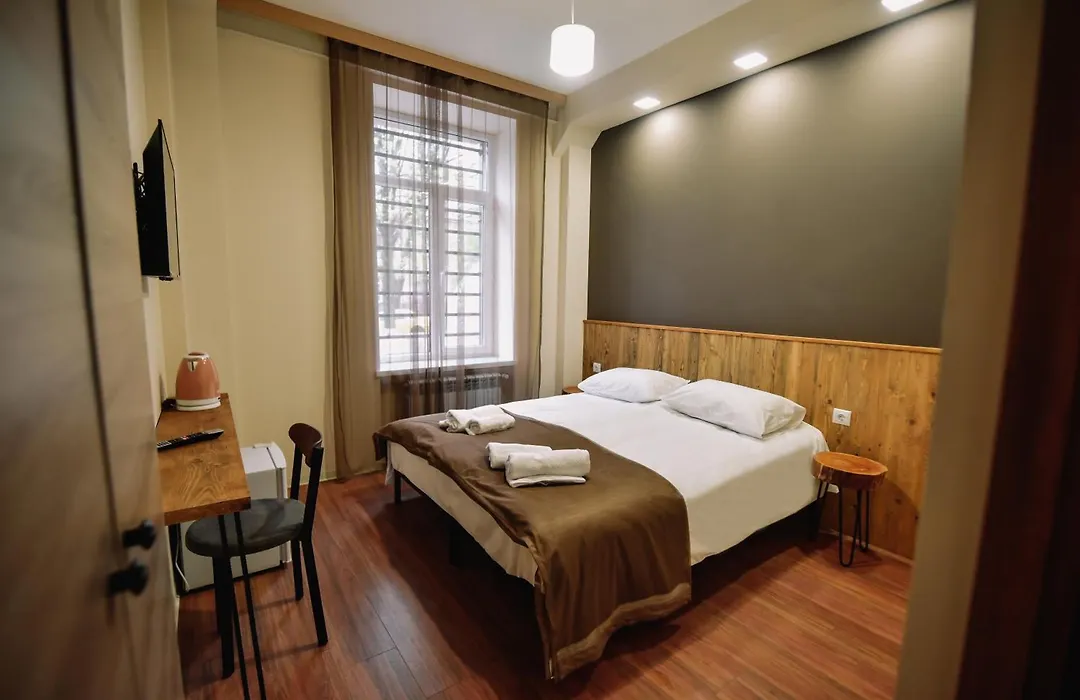 Lori Guest House Hotel-1