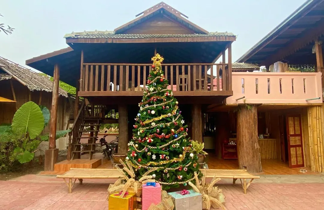 Ban Rai Jai Chaem - Spa Cafe & Homestay-1